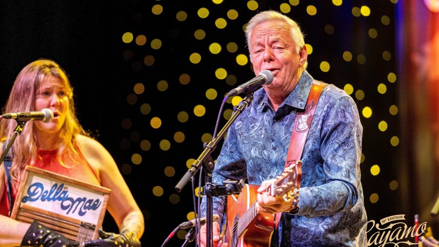 Tommy Emmanuel and Celia Woodsmith of Della Mae.